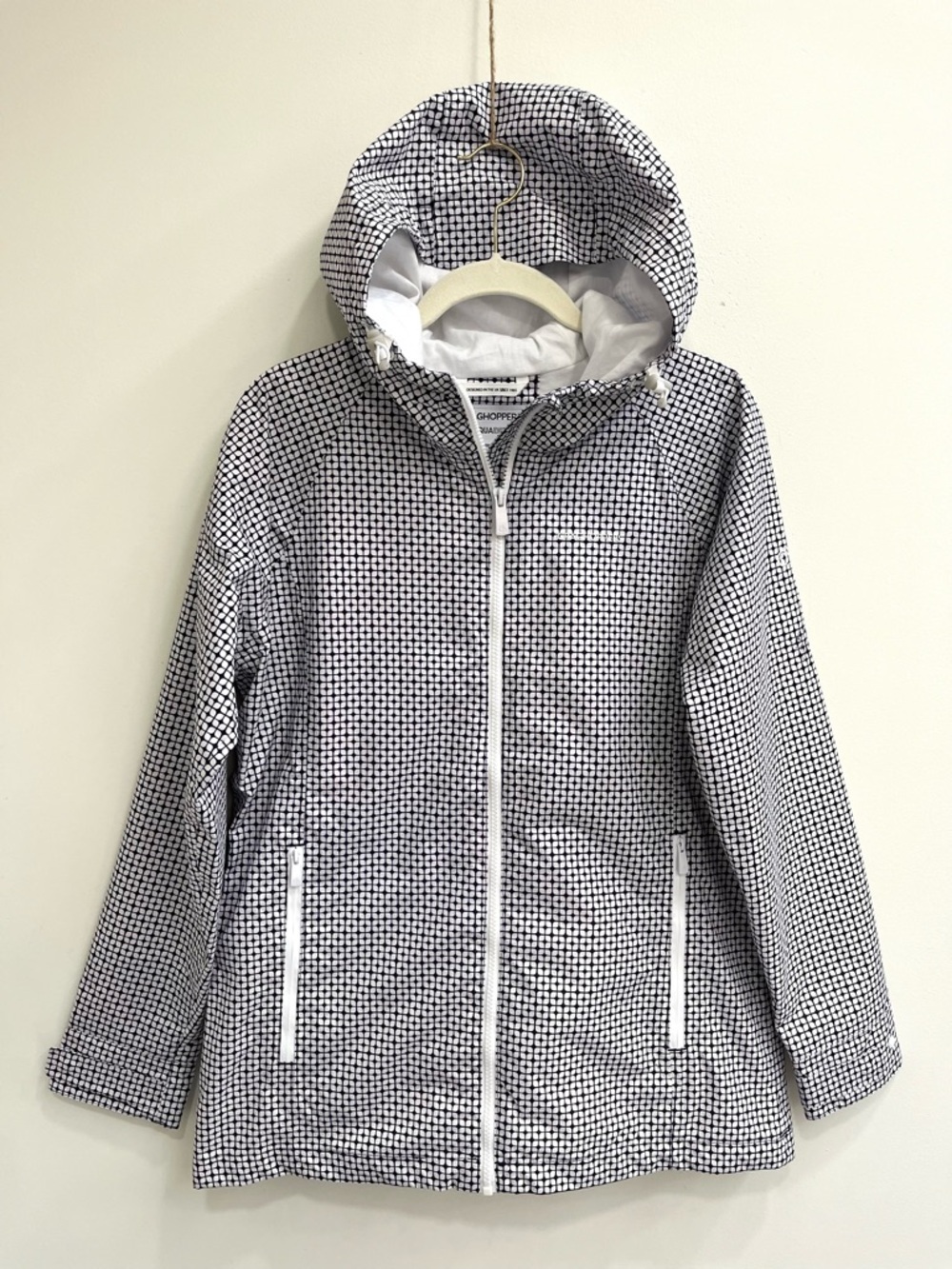 Craghoppers patterned woman’s rain coat aquadry waterproof black white 6 small
